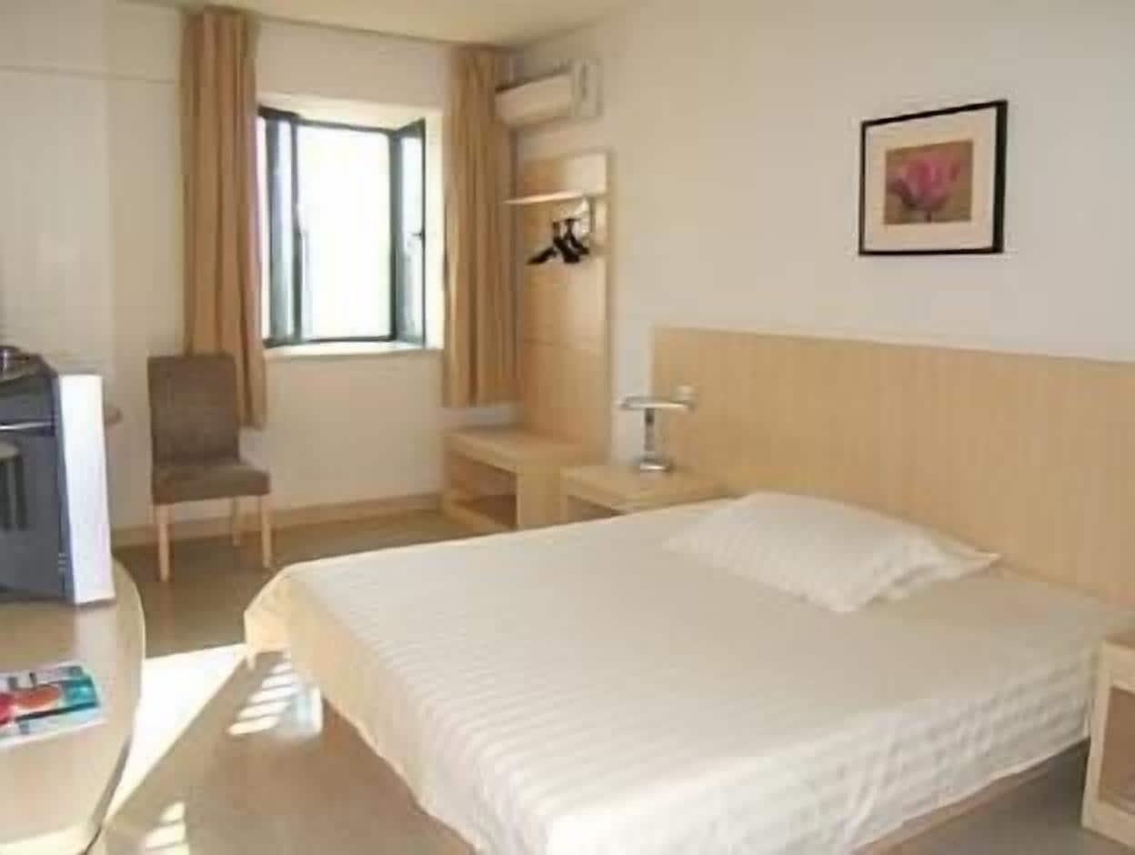 Jingjiang Inn Shanghai Jiading Chengzhong Road Eksteriør bilde