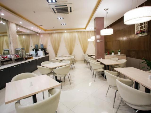 Jingjiang Inn Shanghai Jiading Chengzhong Road Eksteriør bilde
