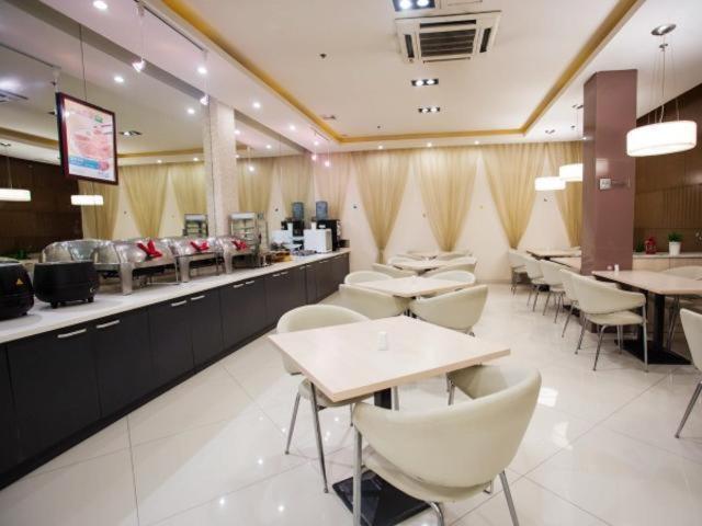 Jingjiang Inn Shanghai Jiading Chengzhong Road Eksteriør bilde