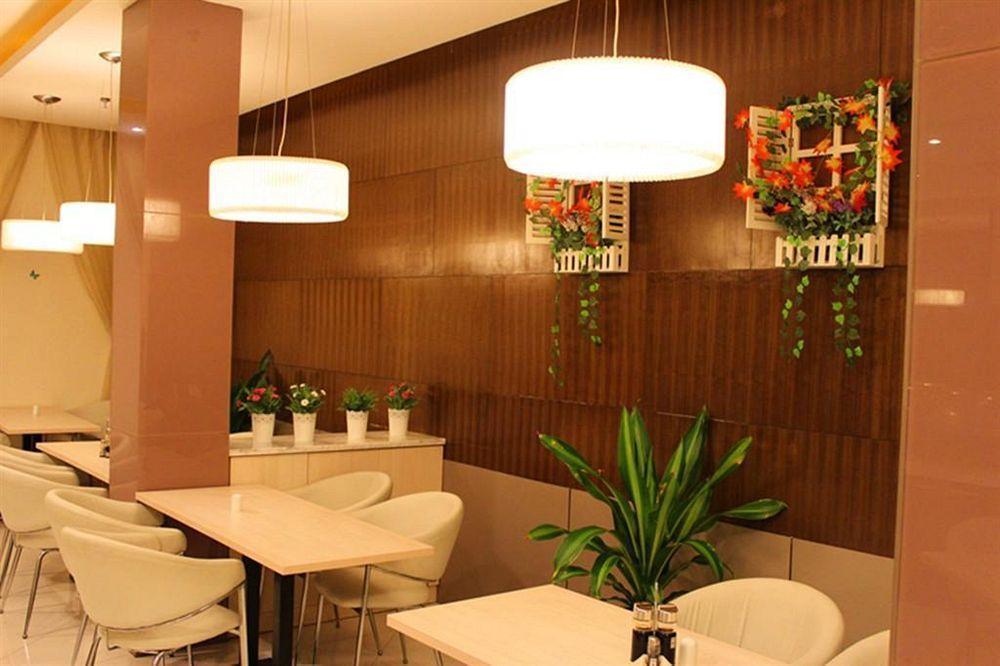 Jingjiang Inn Shanghai Jiading Chengzhong Road Eksteriør bilde