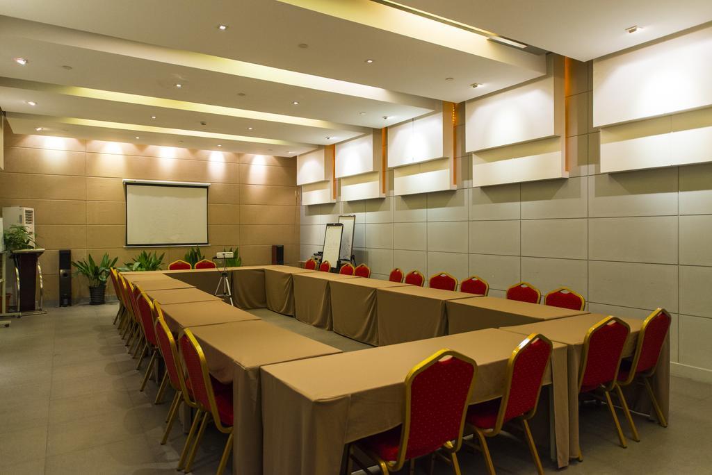 Jingjiang Inn Shanghai Jiading Chengzhong Road Eksteriør bilde
