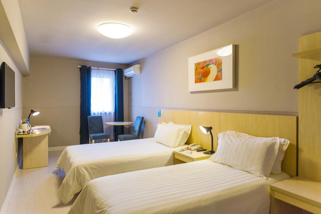 Jingjiang Inn Shanghai Jiading Chengzhong Road Eksteriør bilde