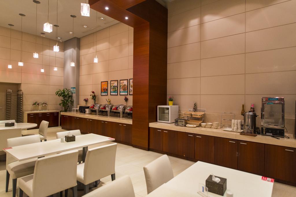 Jingjiang Inn Shanghai Jiading Chengzhong Road Eksteriør bilde