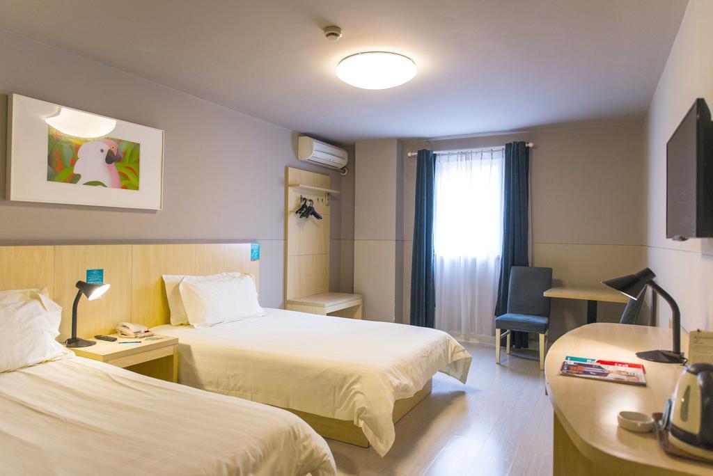 Jingjiang Inn Shanghai Jiading Chengzhong Road Eksteriør bilde