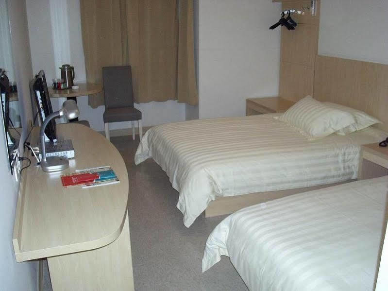 Jingjiang Inn Shanghai Jiading Chengzhong Road Eksteriør bilde